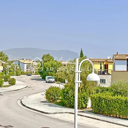 169 - Adamo Ed Eva - Bilocale Con Terrazzo, Giardino E Clima, Spiaggia, Navetta Privata E Miniclub Inclusi Al 